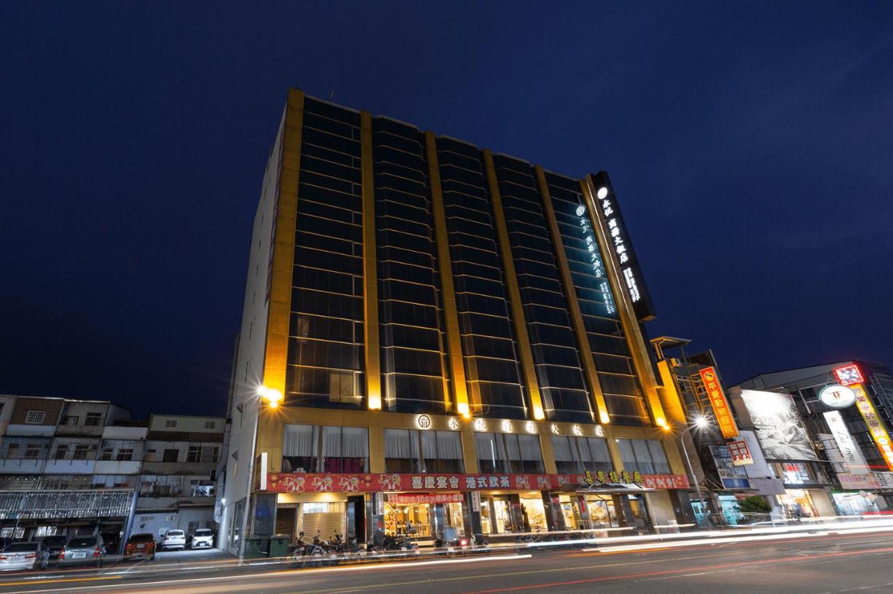 Ever Delightful Business Hotel Chiayi City Exterior photo